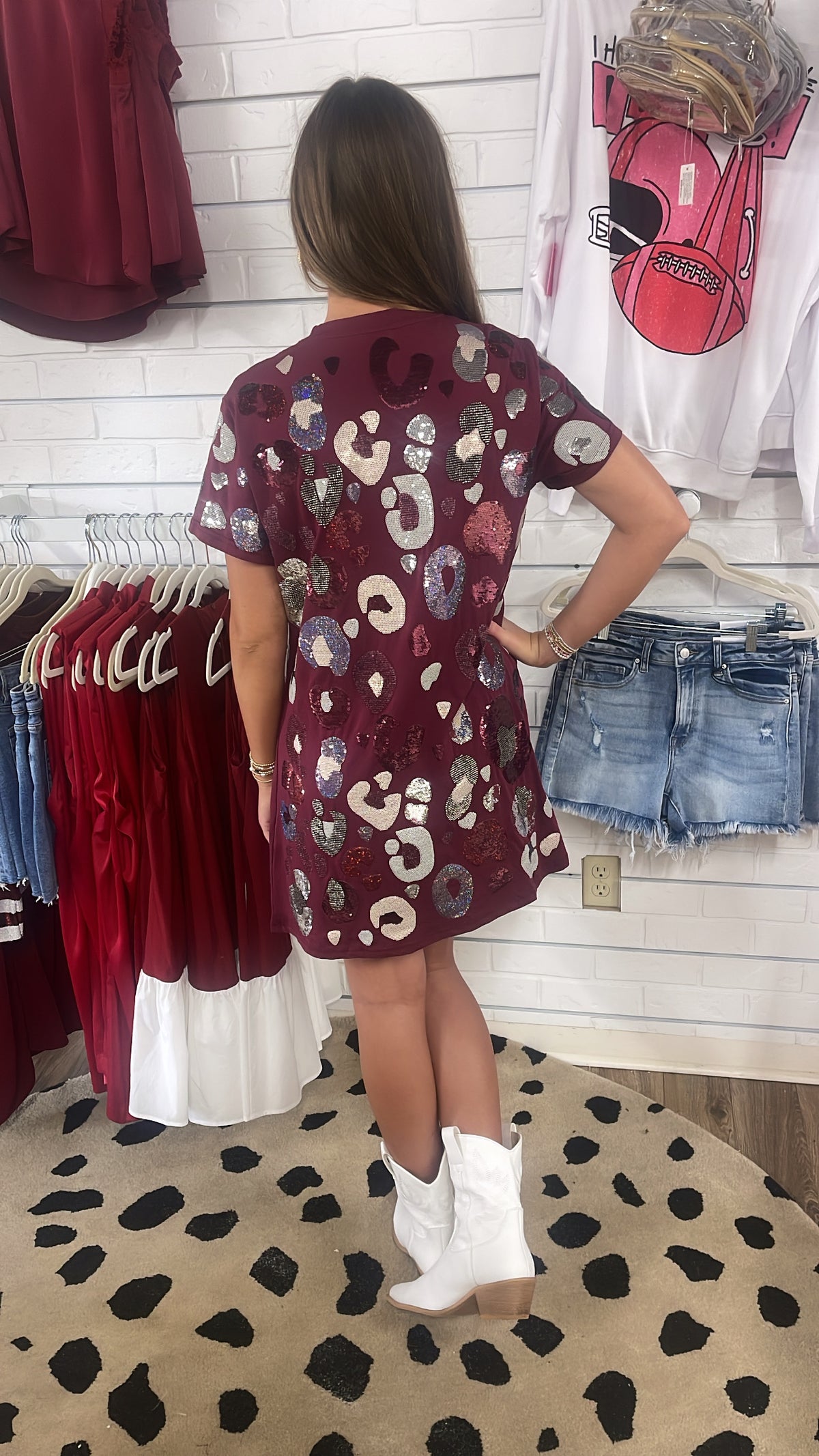 QOS MAROON LEOPARD SEQUIN TEE DRESS