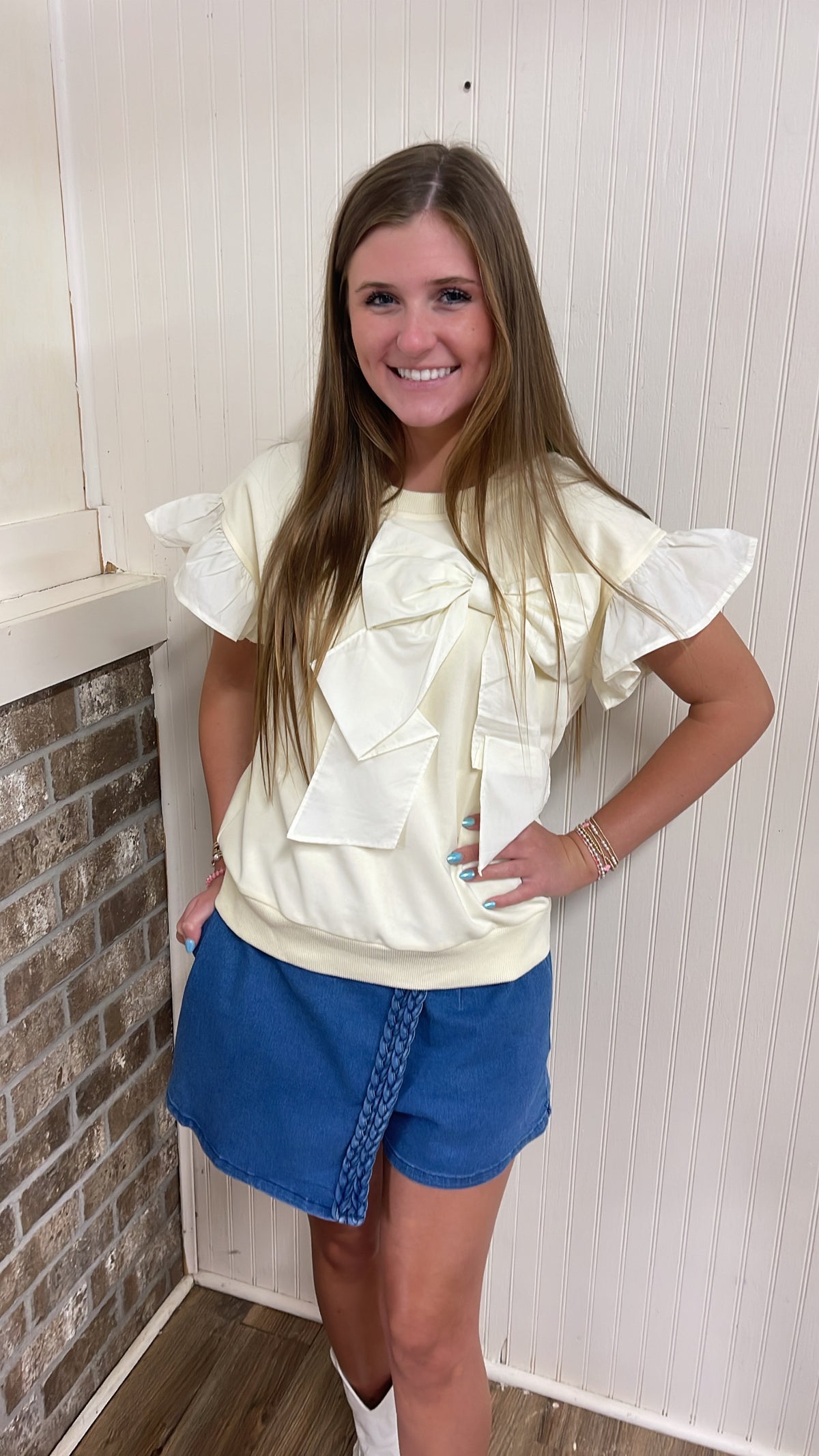 CREAM RIBBON BOW TOP