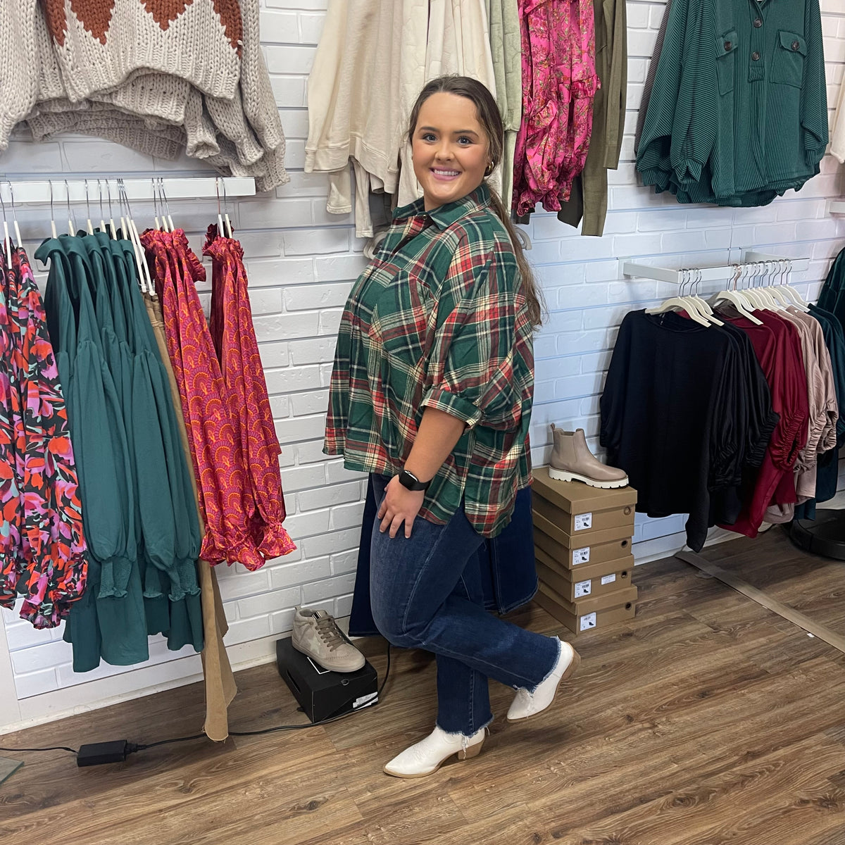 GREEN AND RED PLAID OVERSIZE BUTTON TOP