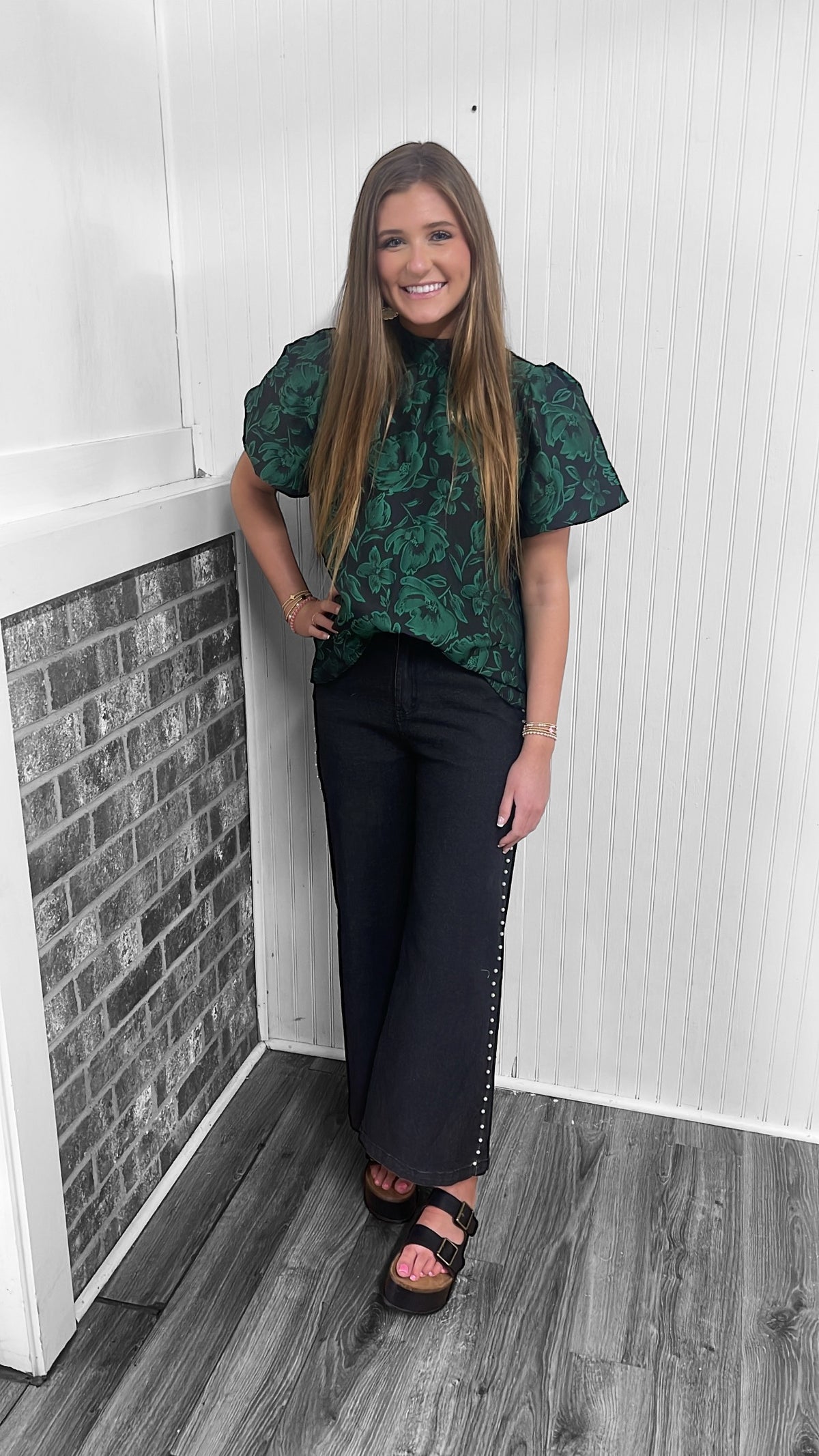 GREEN FLORAL VELVET BACK TIE TOP