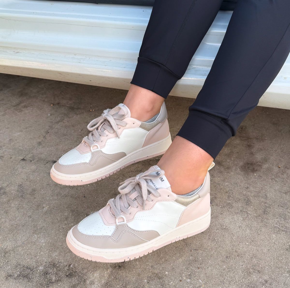 PAIGE PINK & WHITE METALLIC SNEAKERS