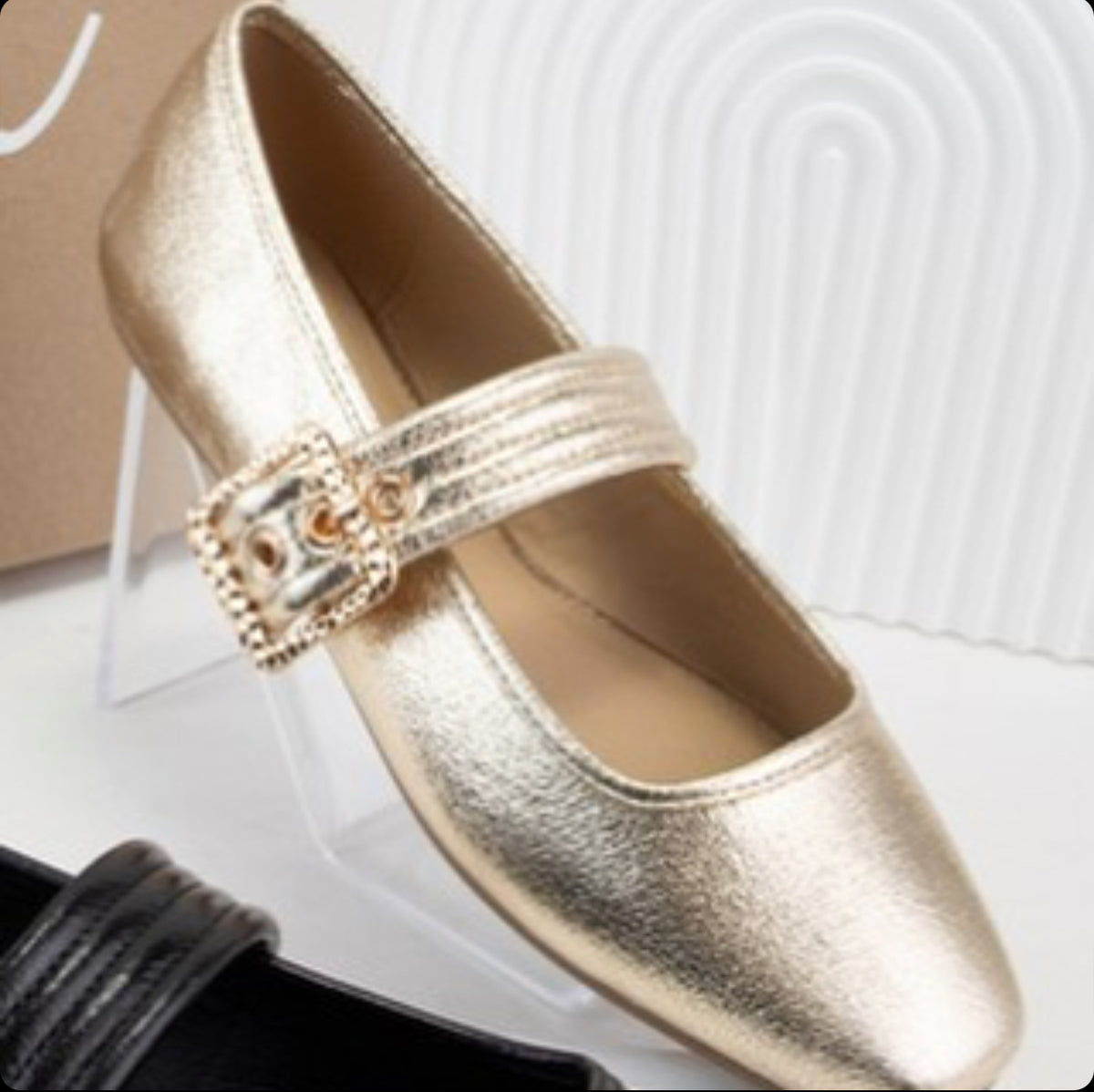 GOLD MARY JANE FLATS