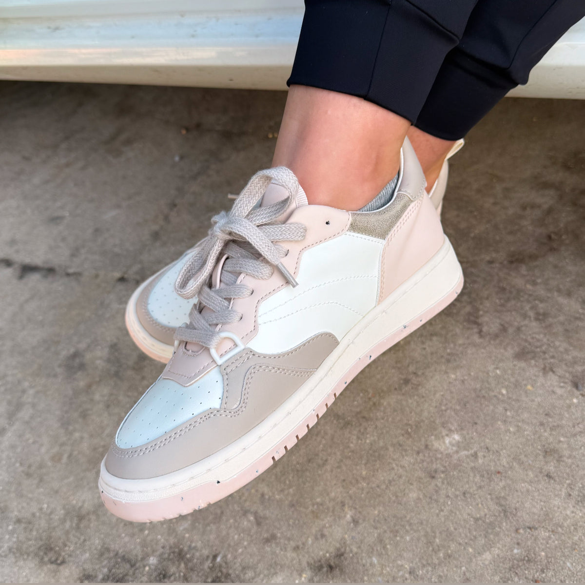 PAIGE PINK & WHITE METALLIC SNEAKERS