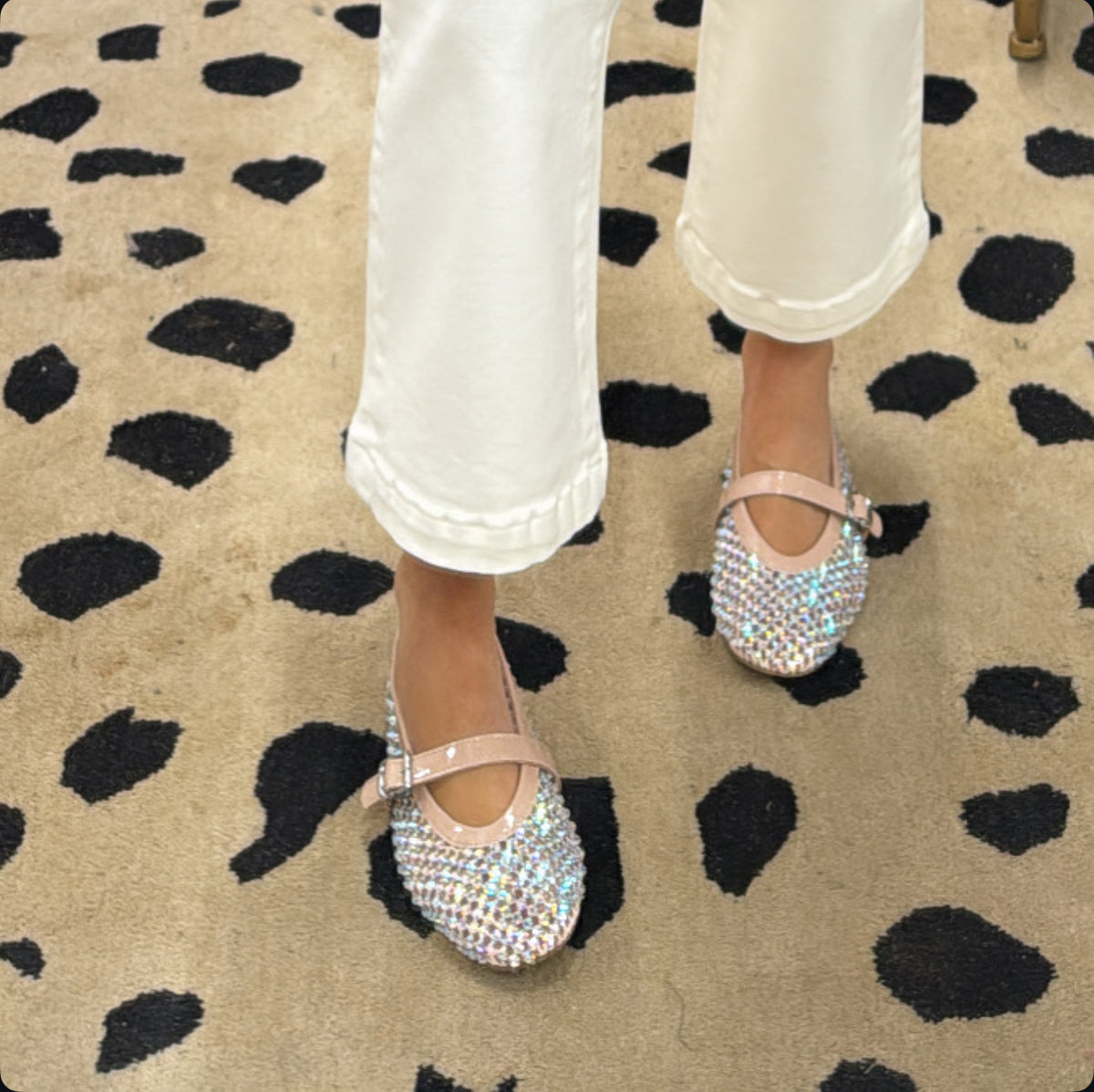 SEQUIN MESH FLAT